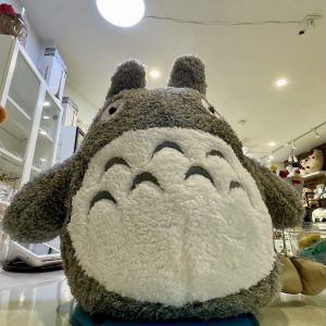 🐾 Giant Totoro Plush Toy – Your Ultimate Cozy Companion